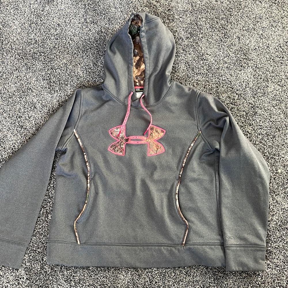 Under Armour sweatshirt, XL (fits like a large). grey with camouflage and pink.